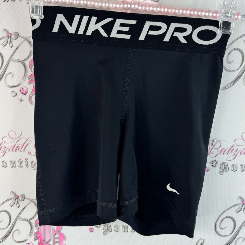 Nike pro shorts tight biker style logo waist band stretchy Black Athletic Shorts